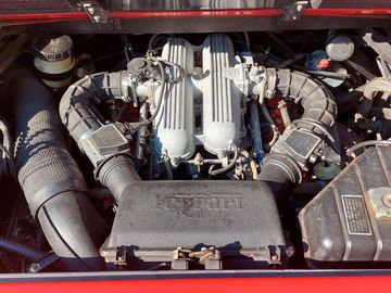 1990 Ferrari MONDIAL — миниатюра 10