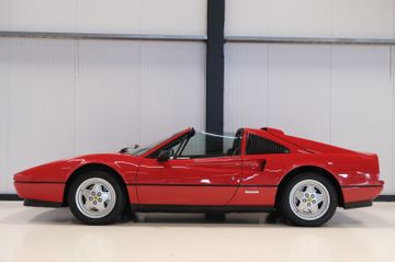 1989 Ferrari 328 照片 9