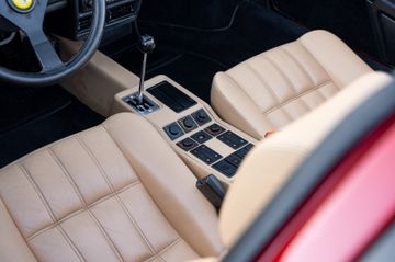 1988 Ferrari 328 — миниатюра 25
