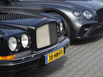 1993 Bentley CONTINENTAL — миниатюра 30
