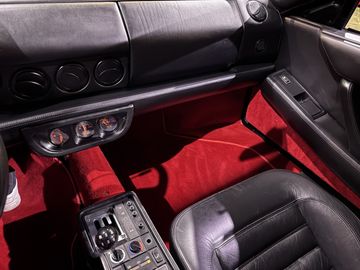 صورة مصغرة 24 لـ 1992 Ferrari 512