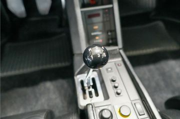 1990 Ferrari TESTAROSSA 缩略图 22