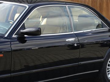 1993 Bentley CONTINENTAL — миниатюра 49