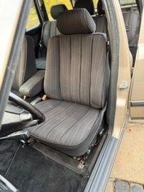 صورة مصغرة 19 لـ 1988 Mercedes-BENZ 300