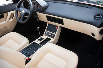 صورة مصغرة 19 لـ 1992 Ferrari MONDIAL