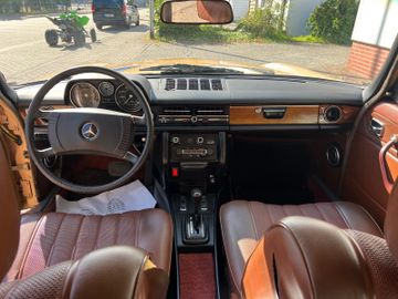صورة مصغرة 11 لـ 1976 Mercedes-BENZ 300
