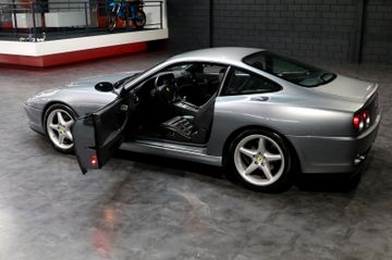 صورة 7 لـ 1997 Ferrari 550