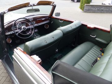 1953 Mercedes-BENZ 300 — миниатюра 17