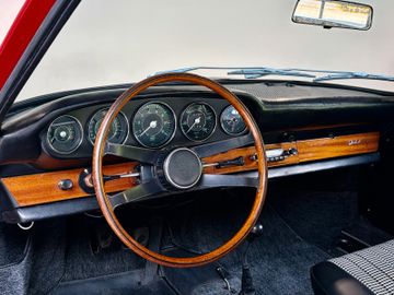 صورة 2 لـ 1964 Porsche 911 URMODELL