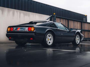 1987 Ferrari 328 — миниатюра 30