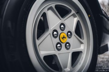 1987 Ferrari 328 — миниатюра 21