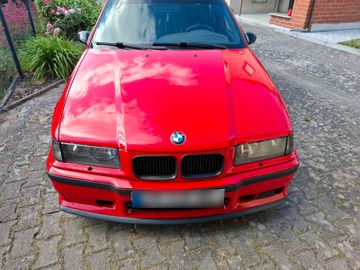 1995 BMW 330 照片 9