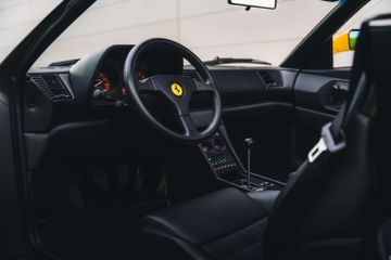 صورة مصغرة 12 لـ 1993 Ferrari 348