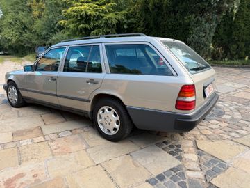 صورة مصغرة 16 لـ 1988 Mercedes-BENZ 300