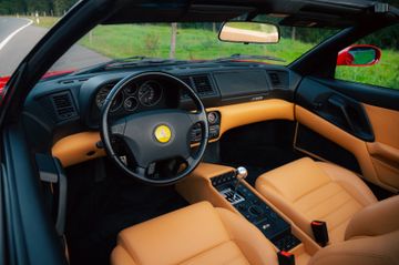 صورة مصغرة 10 لـ 1997 Ferrari F355