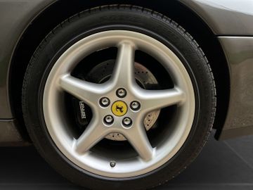 صورة 9 لـ 1997 Ferrari 550