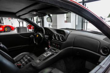 1996 Ferrari 550 — миниатюра 15