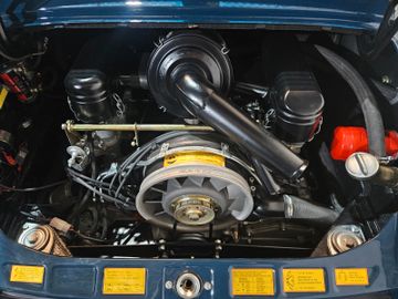 1966 Porsche 911 URMODELL — миниатюра 24