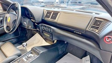 1997 Ferrari F355 — миниатюра 12