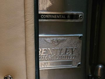 1992 Bentley CONTINENTAL — миниатюра 25