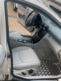 2001 Mercedes-BENZ C 180 — миниатюра 6
