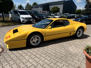 1981 Ferrari 512 照片 2