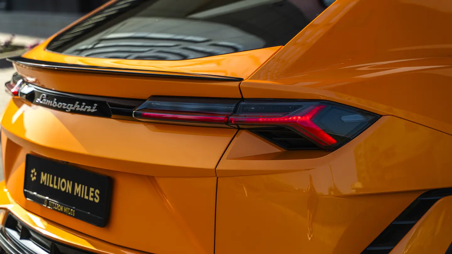 ابحث عن سيارة